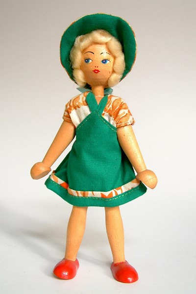 Picture of Poland Wooden Doll Green
