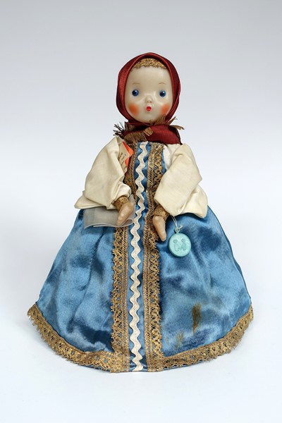 Picture of Russia Doll Tea Cosy with Tag & Label